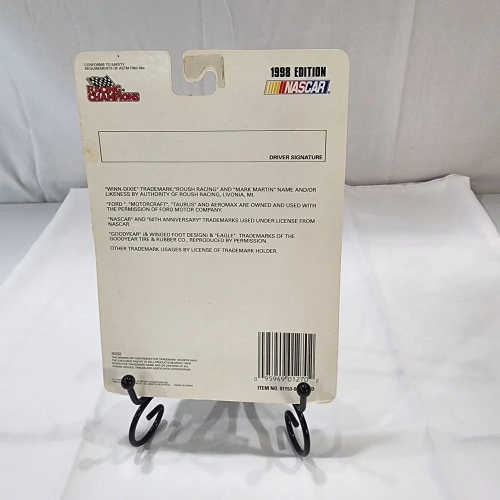 Racing Champions Nascar 1/64 diecast #60 Winn Dixie Chek Mark Martin NIP 1998